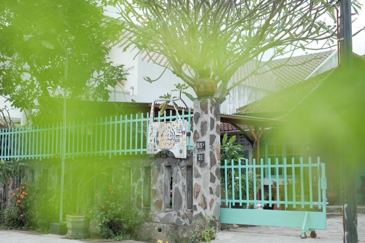 Abrakadabra 747 Apartamento Jogjacarta Exterior foto